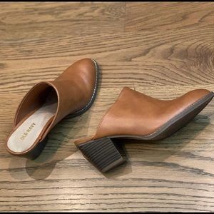 Size 6, perfect for fall